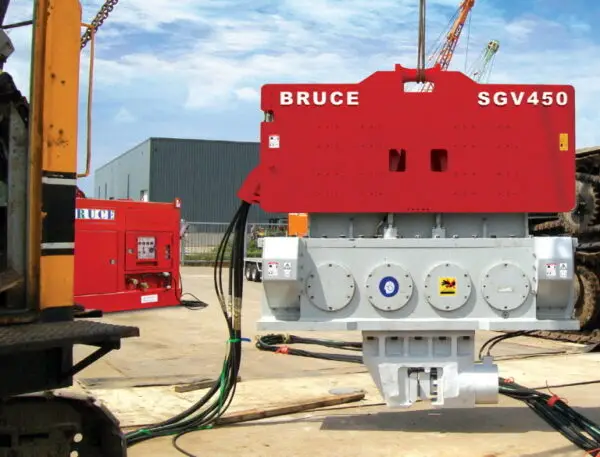 Vibro Hammer - BRUCE SGV-450 Vibratory Hammer