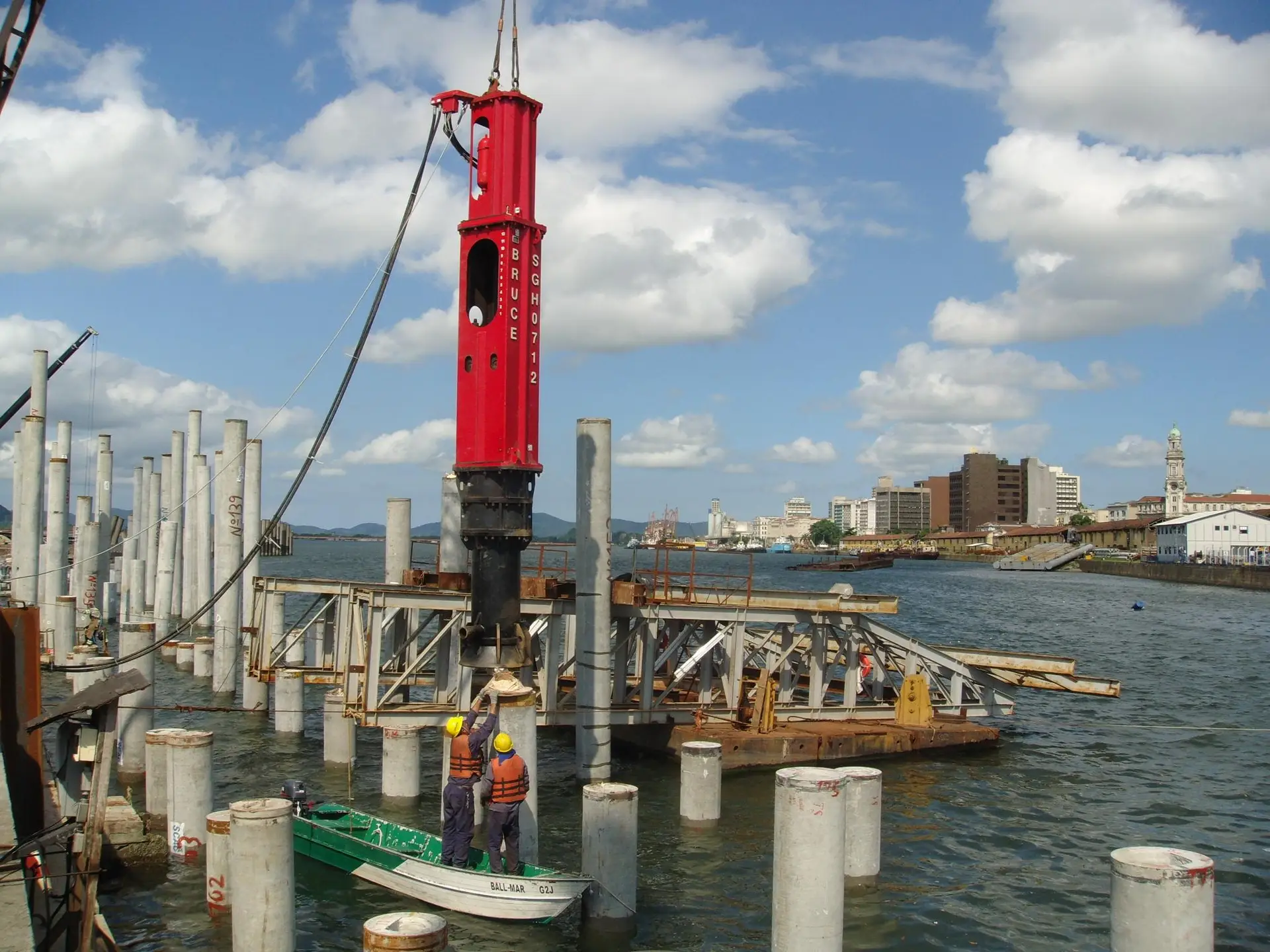 hydraulic-impact-pile-hammer-pile-driving-hammer-bruce-